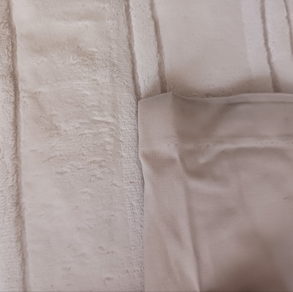 Cream/ khaki dress slacks (M) - Picture 5 of 5